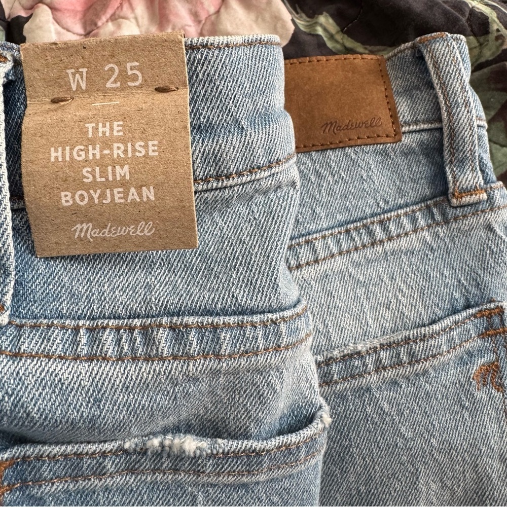 Madewell The High-Rise Slim Boyjean in Prentice Wash: Ripped Edition - Picture 6 of 7